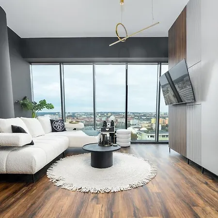 Apartment Hanza Signature Sky